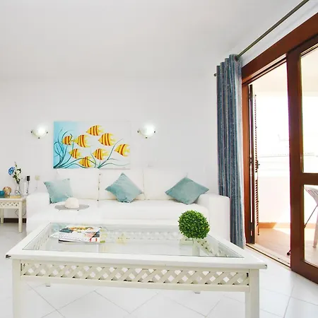 Cayman Apartmán *